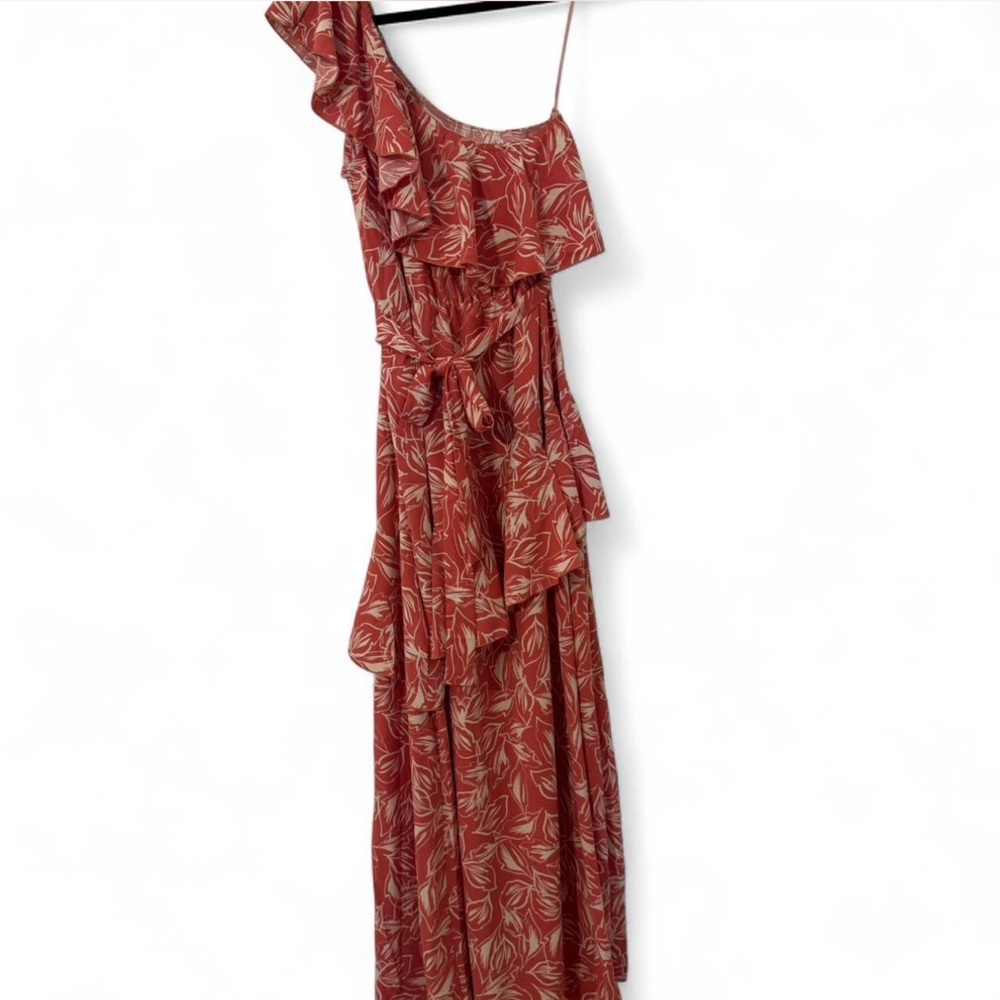 Flattering One-Shoulder Dress - Spring Sale!! 👗 - Picture 3 of 3